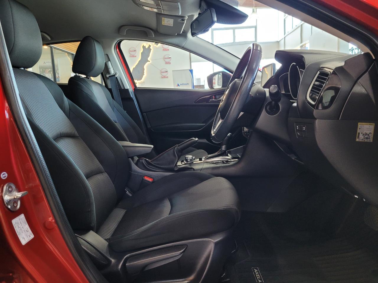 2015 Mazda Axela