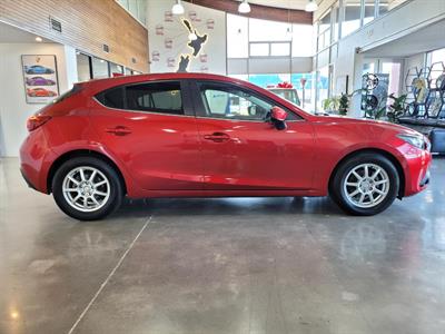 2015 Mazda Axela - Thumbnail