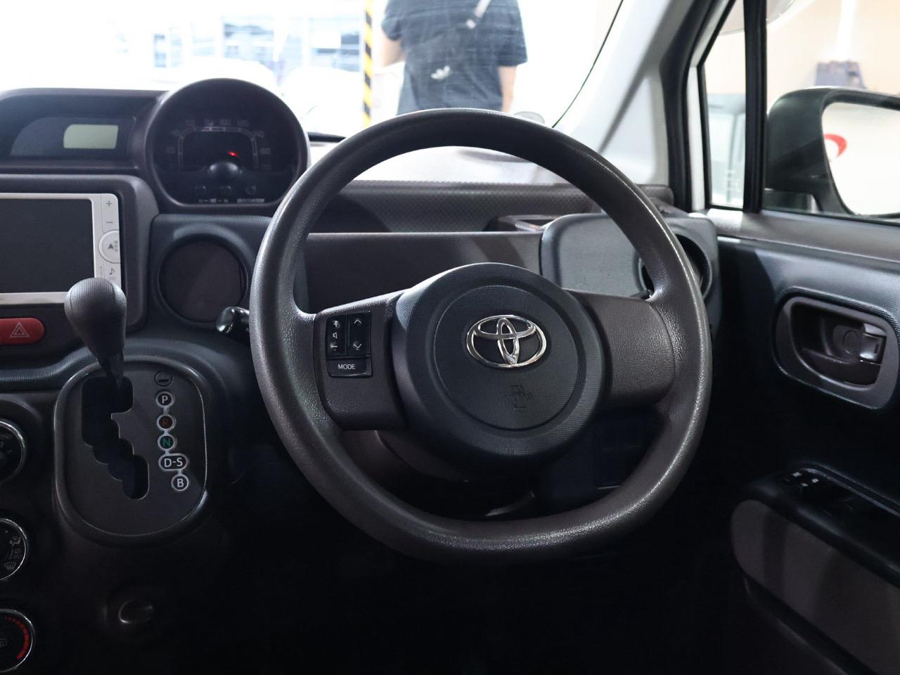 2014 Toyota Spade