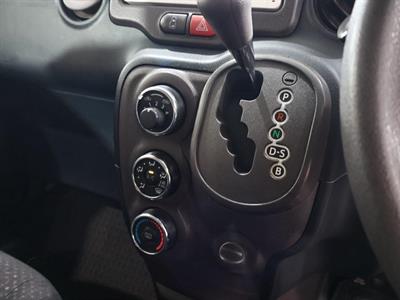 2014 Toyota Spade - Thumbnail