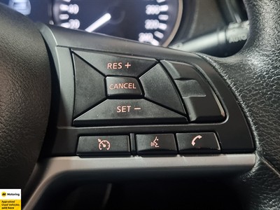 2022 Nissan X-Trail - Thumbnail