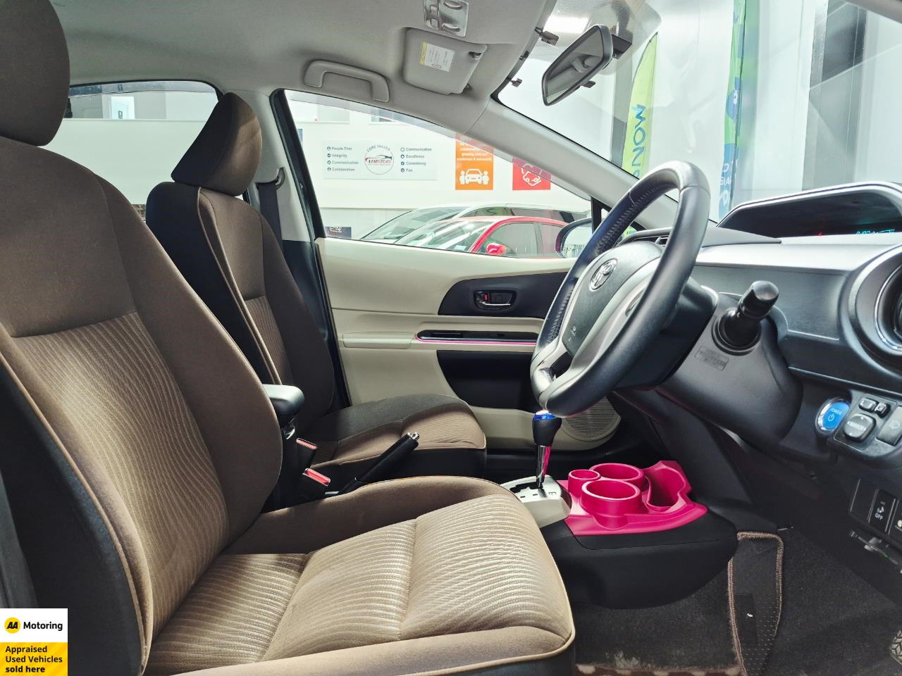 2013 Toyota Aqua