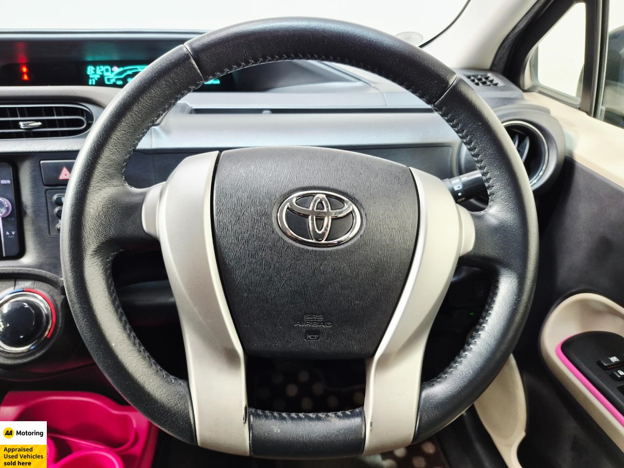 2013 Toyota Aqua