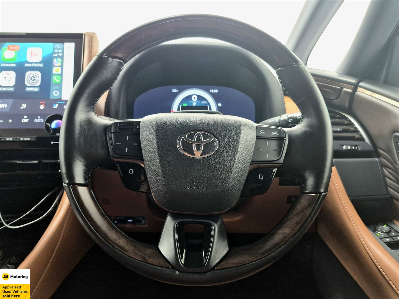 2025 Toyota Vellfire