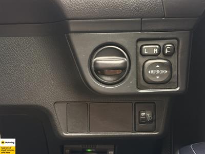 2016 Toyota Corolla - Thumbnail