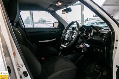 2020 Suzuki Swift - Thumbnail