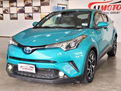 2017 Toyota C-HR - Thumbnail