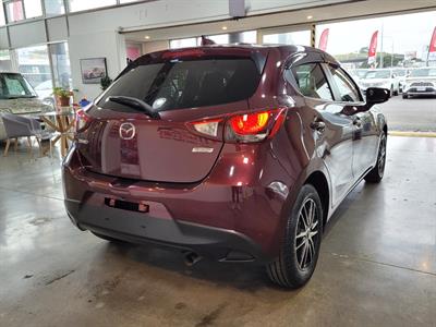 2017 Mazda Demio - Thumbnail