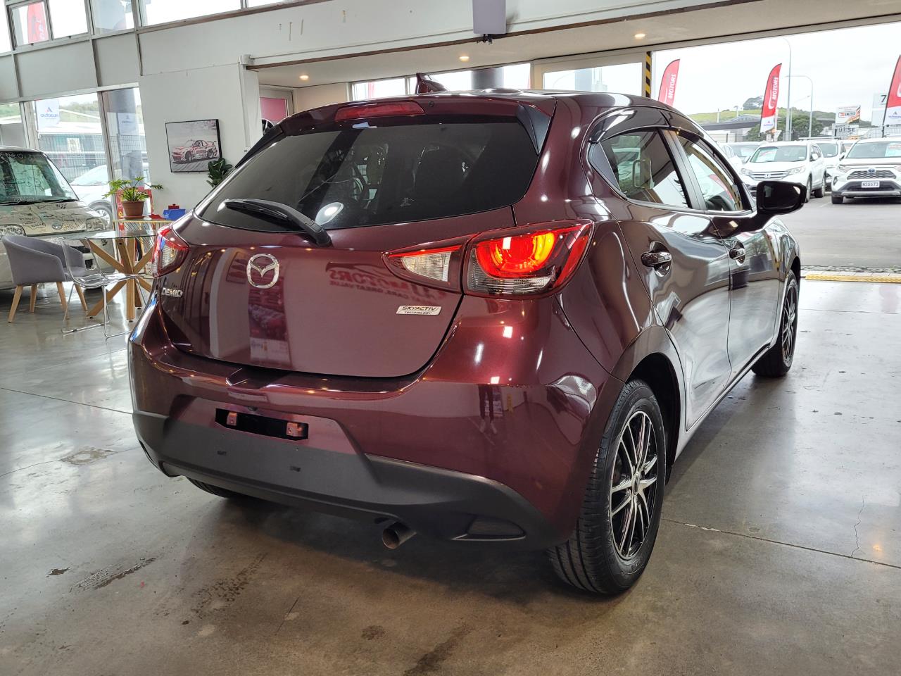 2017 Mazda Demio