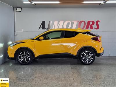 2019 Toyota C-HR - Thumbnail