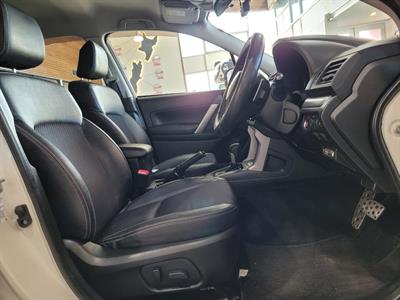 2014 Subaru Forester - Thumbnail