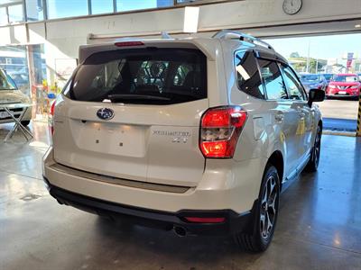 2014 Subaru Forester - Thumbnail