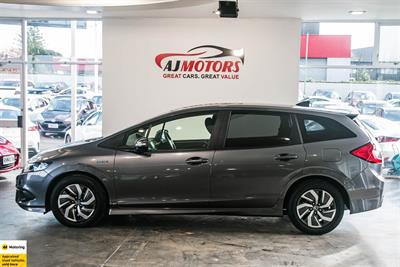 2017 Honda Jade - Thumbnail
