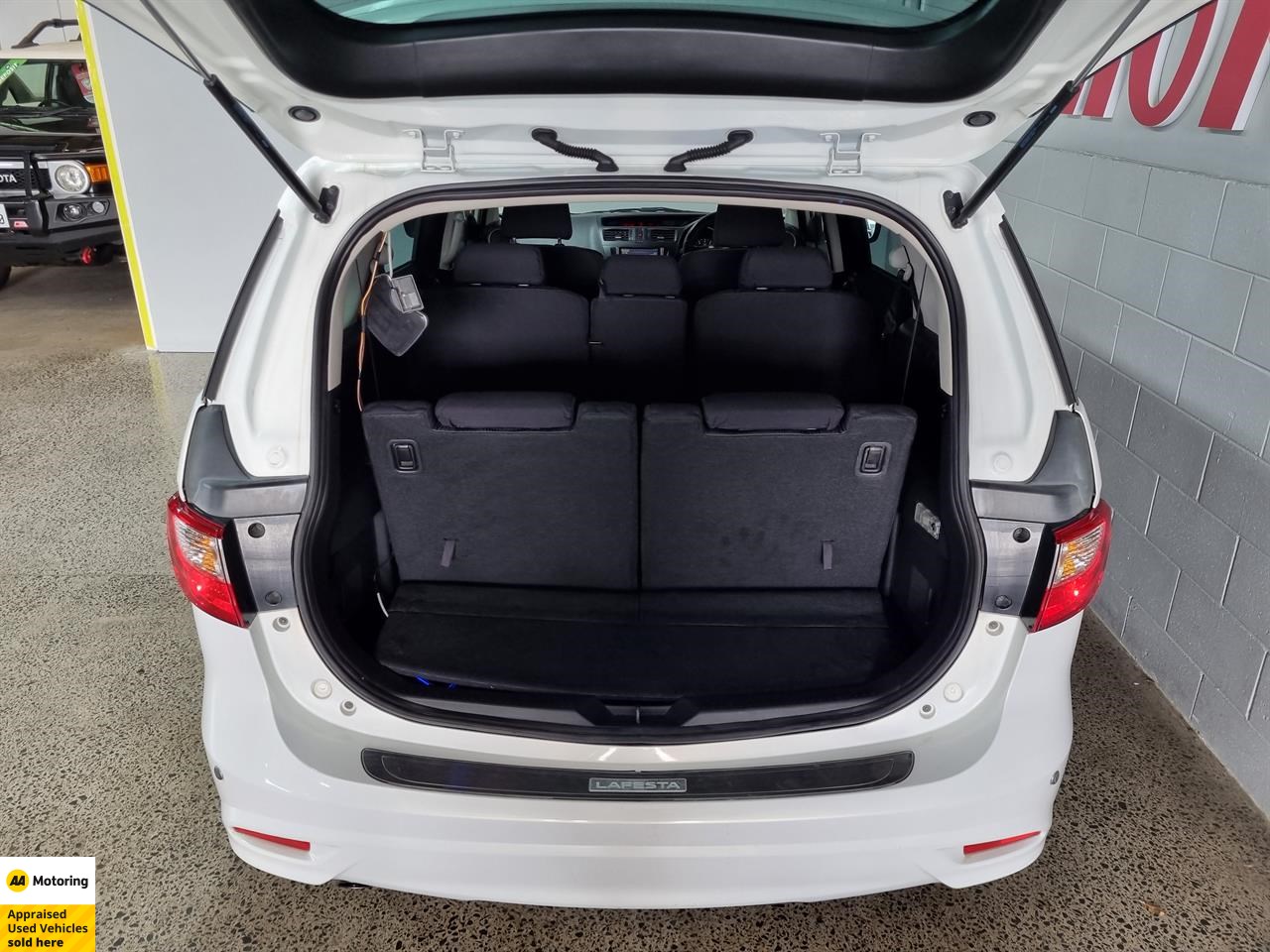 2013 Nissan Lafesta