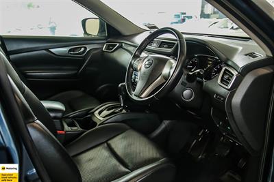 2015 Nissan X-Trail - Thumbnail