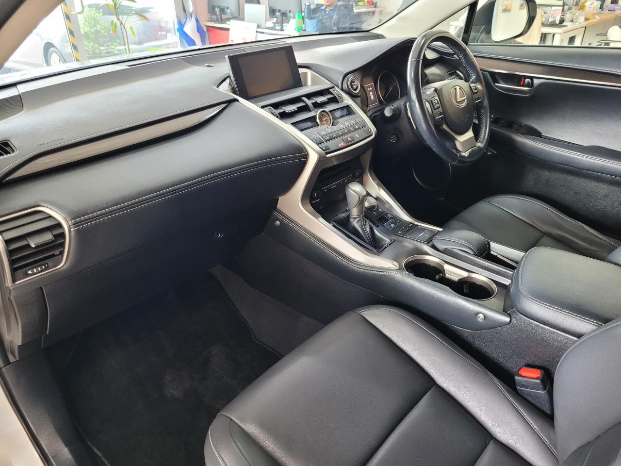 2015 Lexus NX 300h