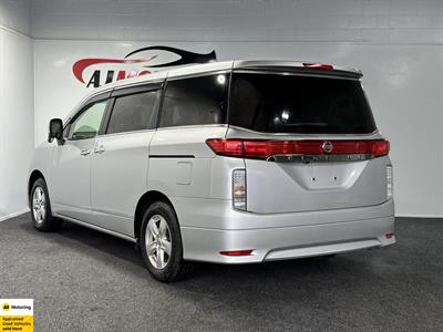 2017 Nissan Elgrand - Thumbnail