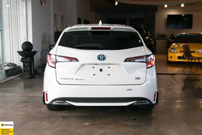 2020 Toyota Corolla - Thumbnail