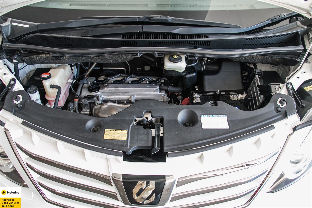 2015 Toyota Alphard