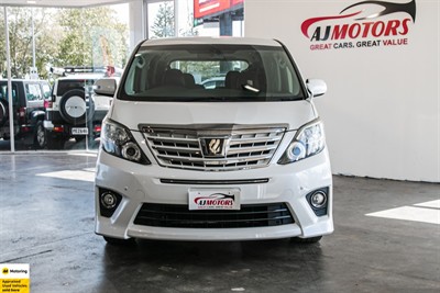 2015 Toyota Alphard - Thumbnail