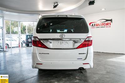 2015 Toyota Alphard - Thumbnail