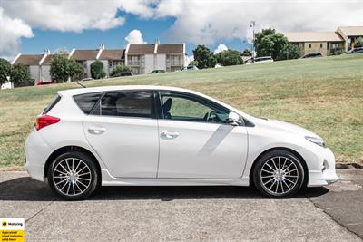 2014 Toyota Auris - Thumbnail