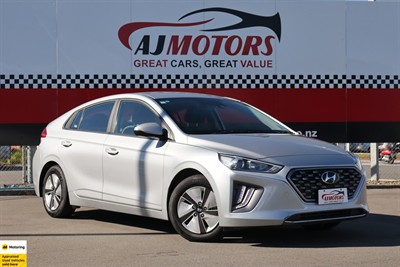 2022 Hyundai IONIQ - Thumbnail