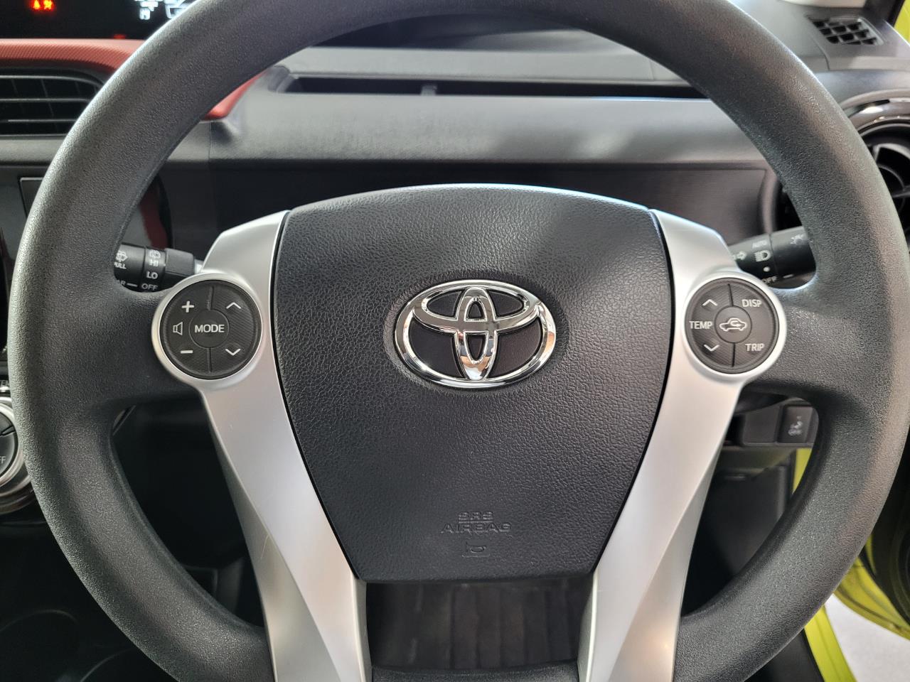 2015 Toyota Aqua