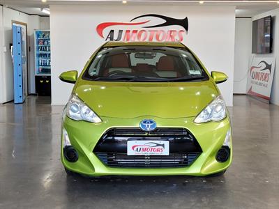2015 Toyota Aqua - Thumbnail