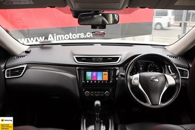 2015 Nissan X-Trail - Thumbnail
