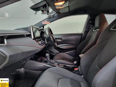 2019 Toyota Corolla - Thumbnail