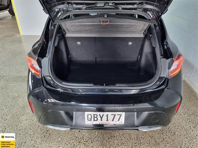 2019 Toyota Corolla - Thumbnail