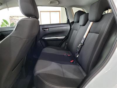 2020 Suzuki Vitara - Thumbnail