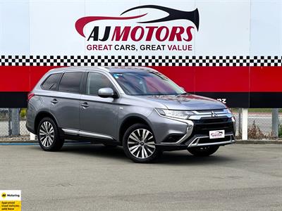 2021 Mitsubishi Outlander - Thumbnail
