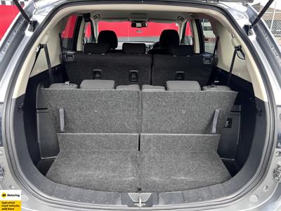 2021 Mitsubishi Outlander - Thumbnail