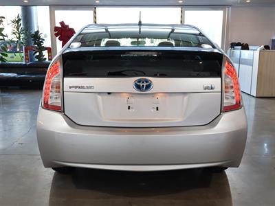 2013 Toyota Prius - Thumbnail