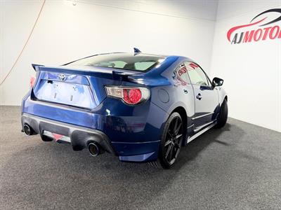 2012 Toyota 86 - Thumbnail