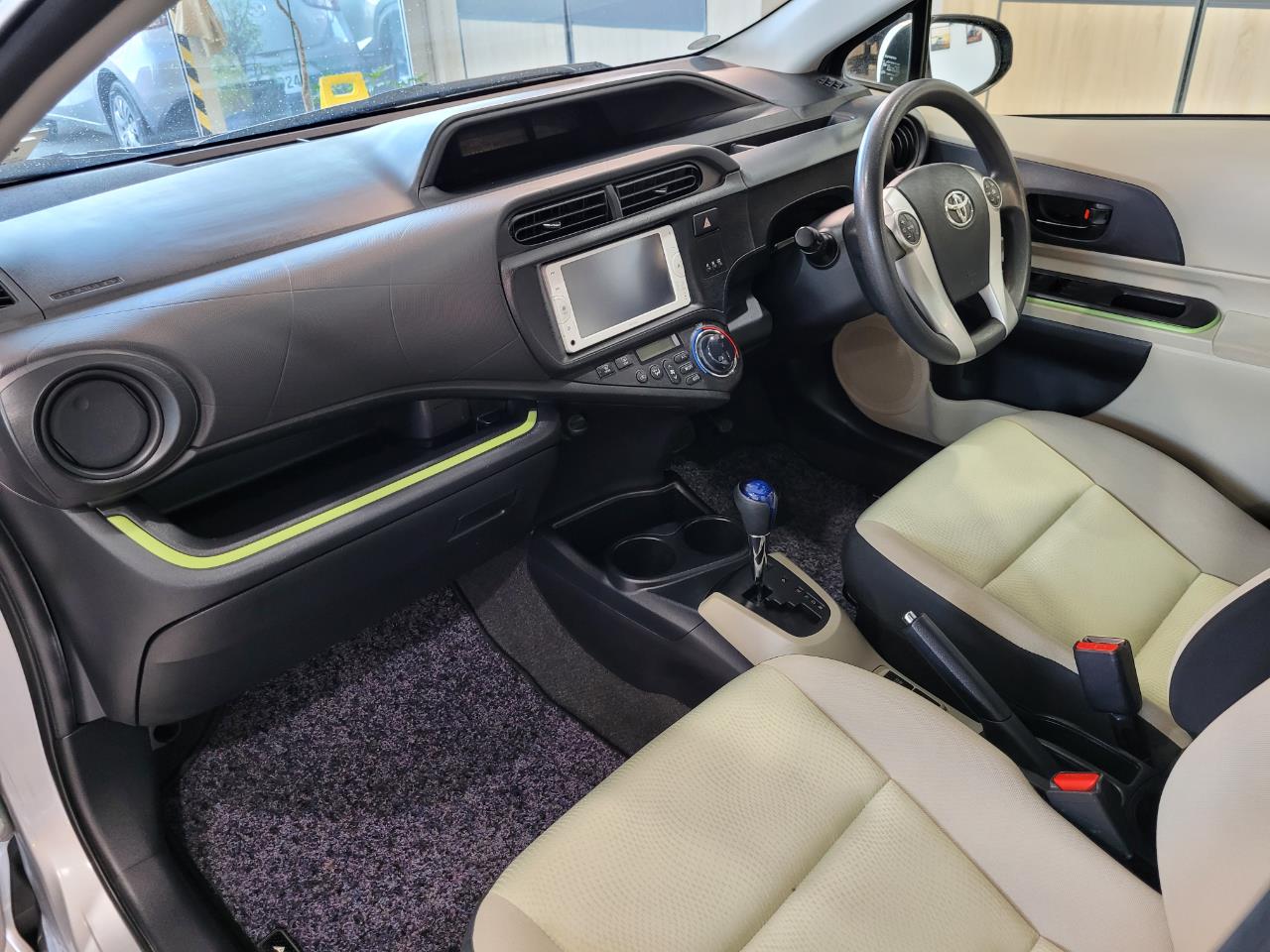 2012 Toyota Aqua