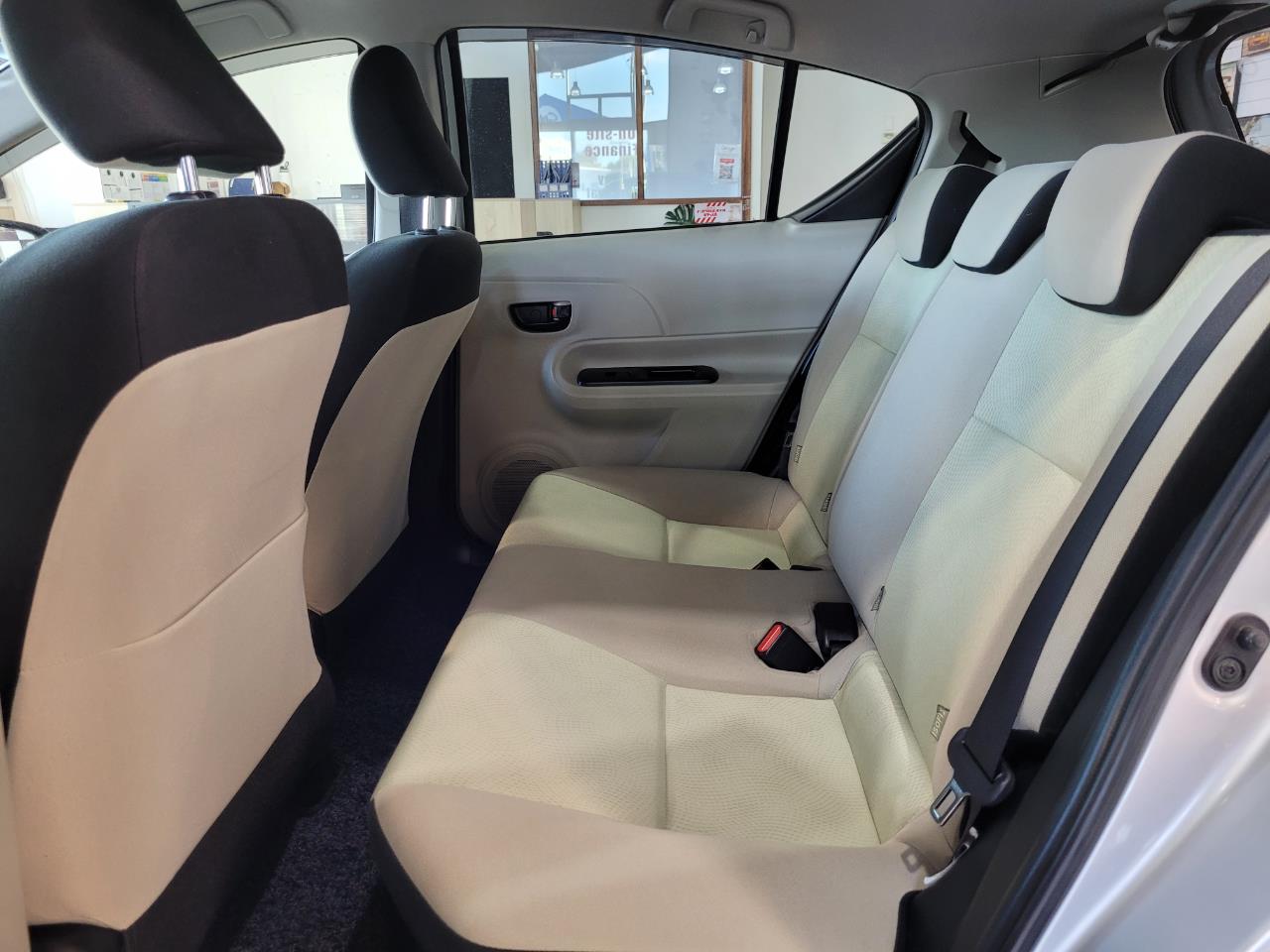 2012 Toyota Aqua