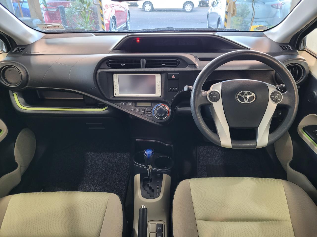2012 Toyota Aqua