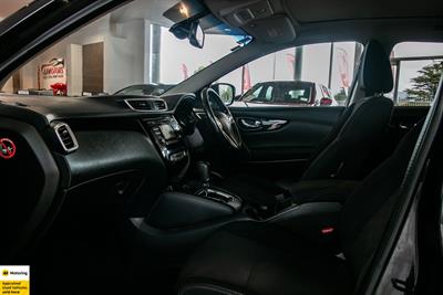 2017 Nissan Qashqai - Thumbnail