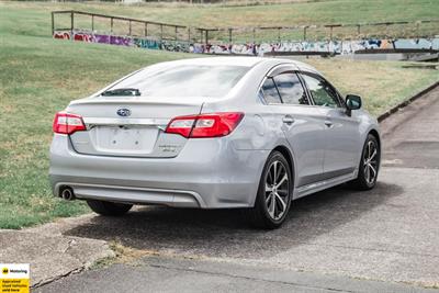 2015 Subaru Legacy - Thumbnail