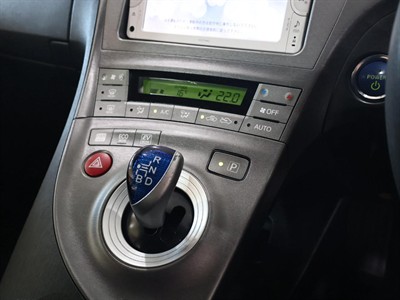 2012 Toyota Prius - Thumbnail