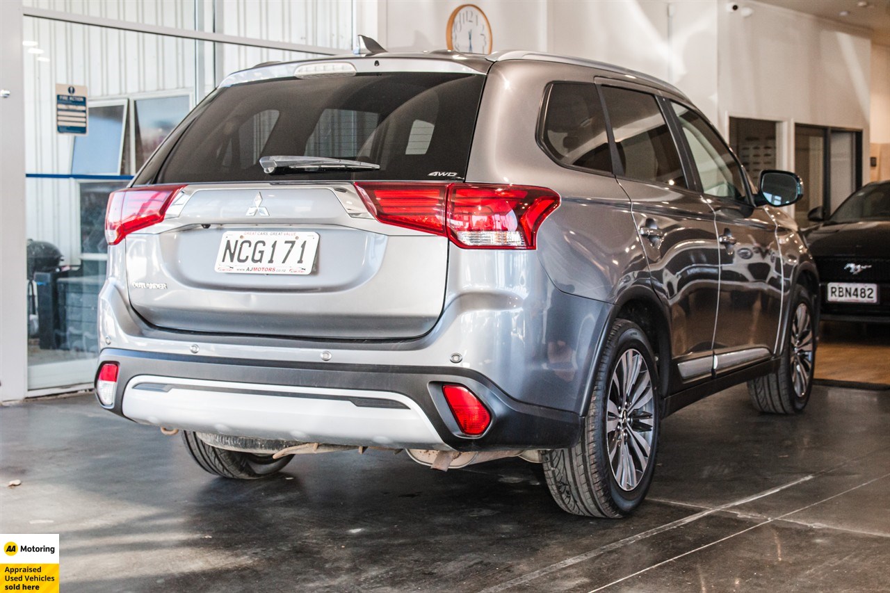 2020 Mitsubishi Outlander