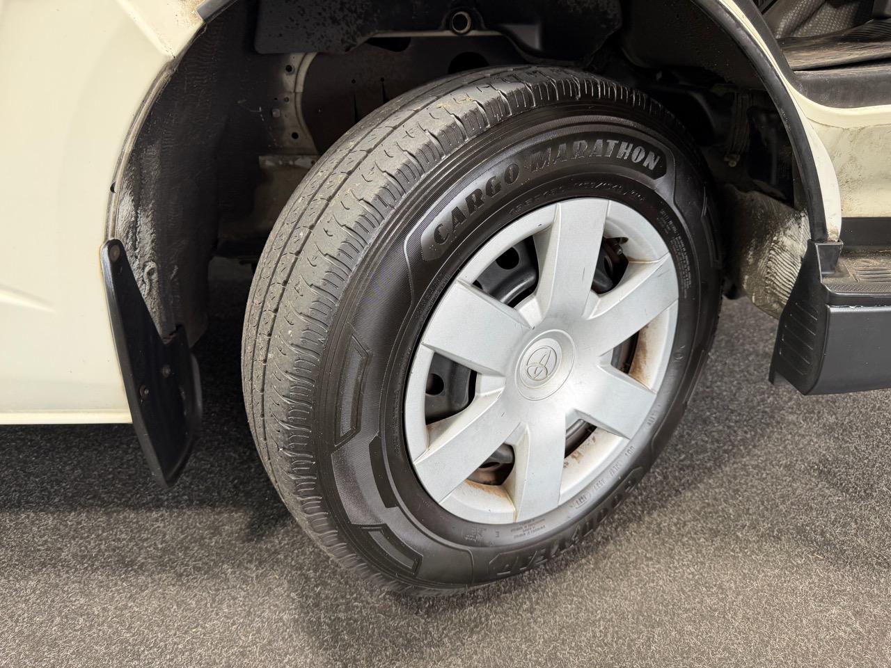 2015 Toyota Hiace