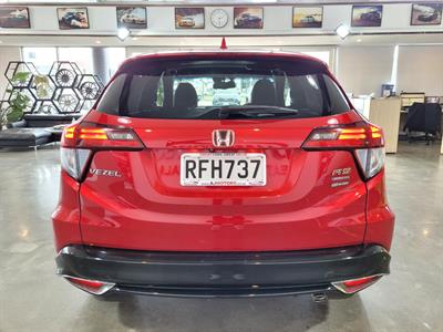 2016 Honda Vezel - Thumbnail