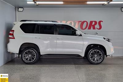 2015 Toyota Land Cruiser Prado - Thumbnail