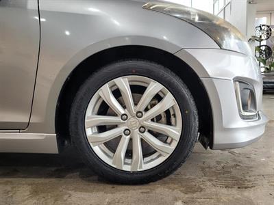 2014 Suzuki Swift - Thumbnail