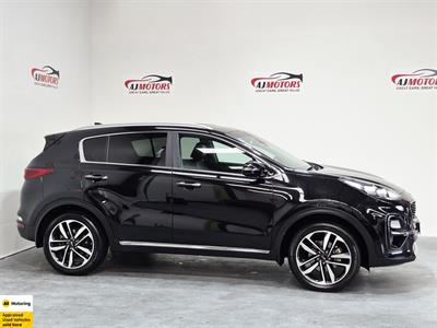 2019 Kia Sportage - Thumbnail
