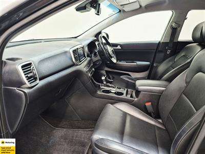 2019 Kia Sportage - Thumbnail